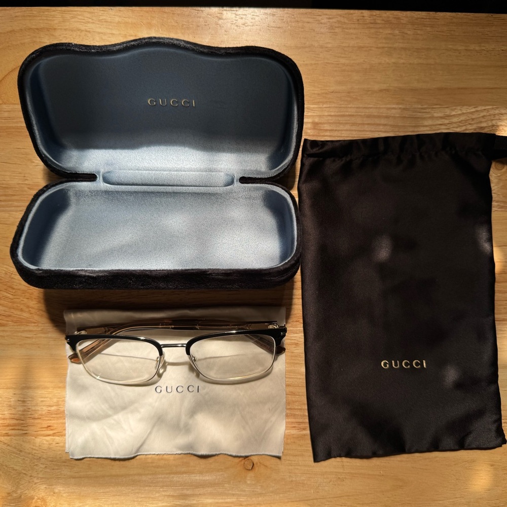 Gucci Silver and Black Men's Glasses